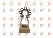 FIGURA PILUCA PEQUE�A VIRGEN DEL PILAR